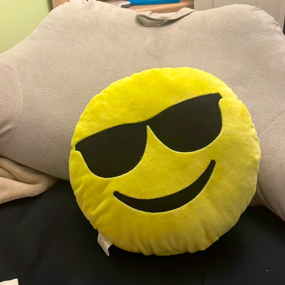 emoji pillow